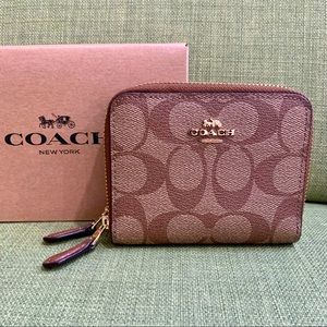 COACH Small Double Zip Around Wallet in Signature Canvas (Khaki/Saddle 2)